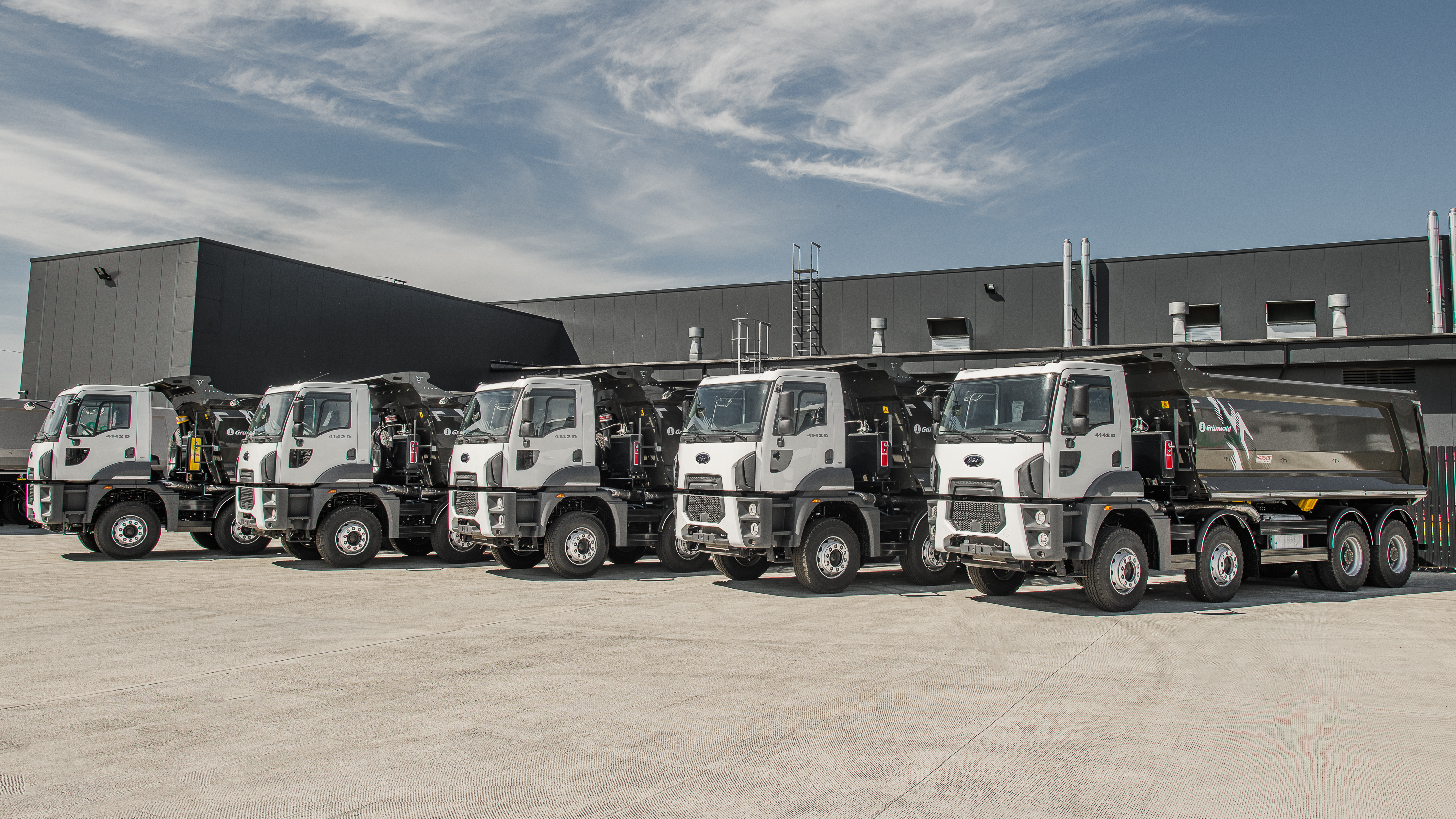 Ford Trucks 4142D with Grunwald superstructures