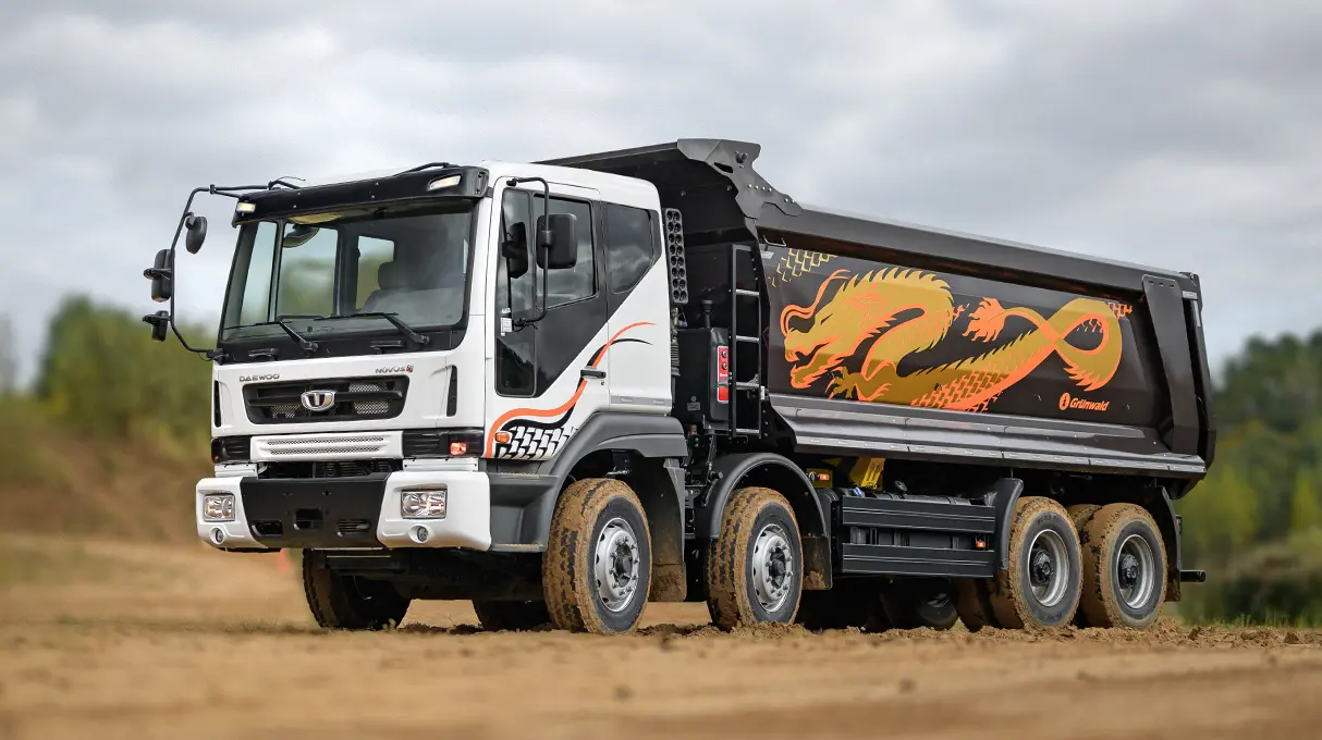Самосвал Daewoo Novus с надстройкой Grunwald