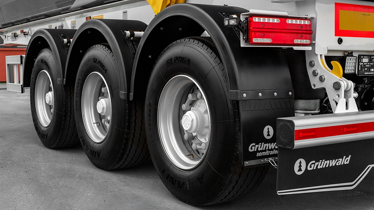 Tipper semi-trailer Gr.T33-SH