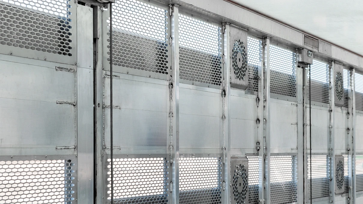 Полуприцеп-скотовоз Gr.LS