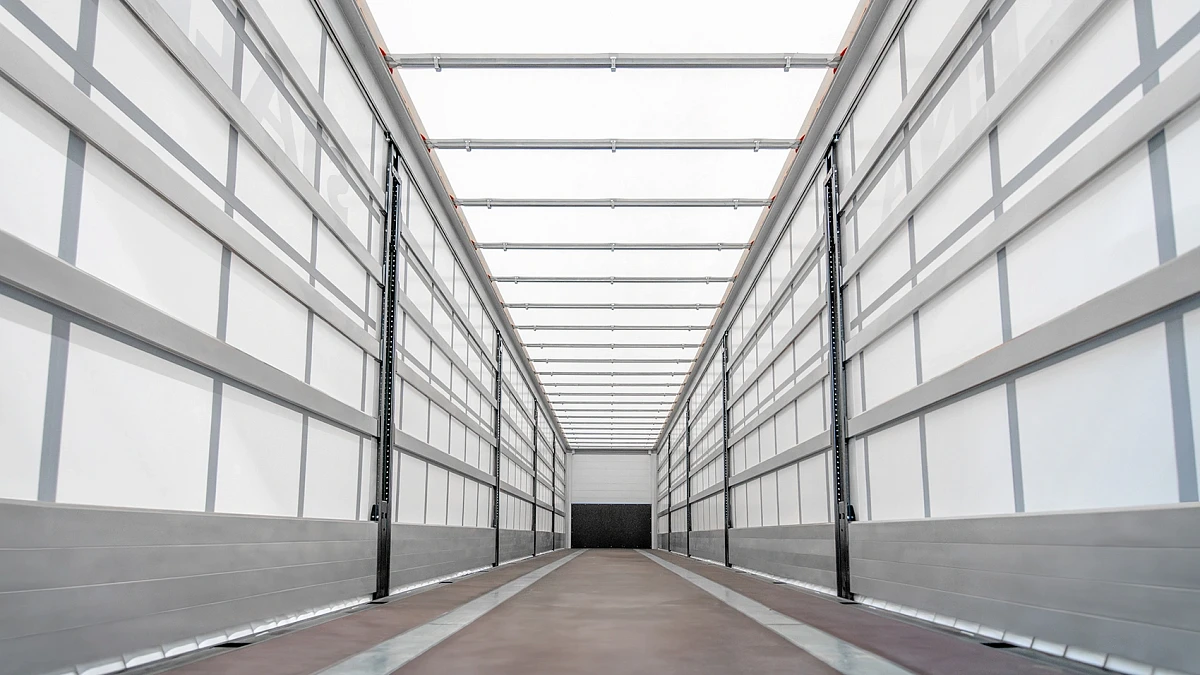 Curtainsider semitrailer Gr.СS40