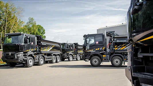 Renault K 440P 8×4 с надстройками Grunwald