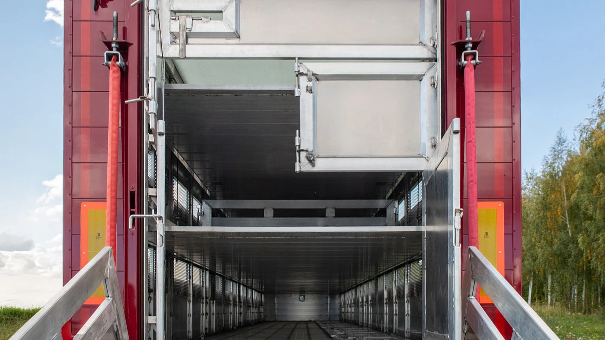 Полуприцеп-скотовоз Gr.LS