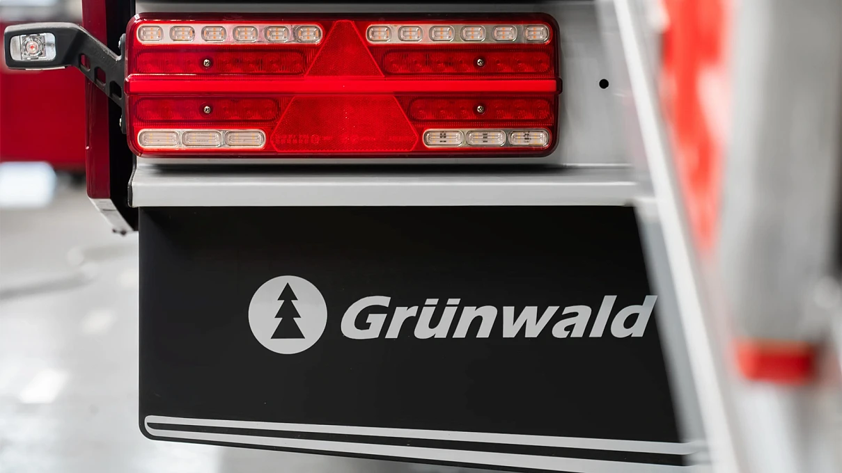 Полуприцеп-скотовоз Gr.LS