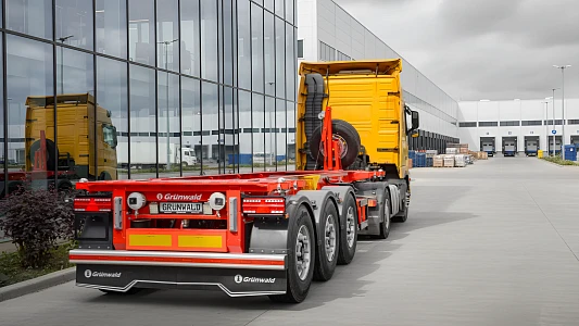 ДОПОГ: какая техника подходит для опасных грузов