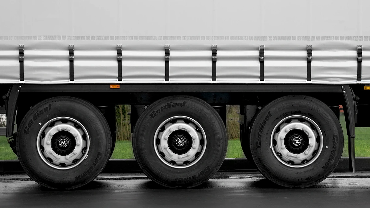 Curtainsider semitrailer Gr.СS40