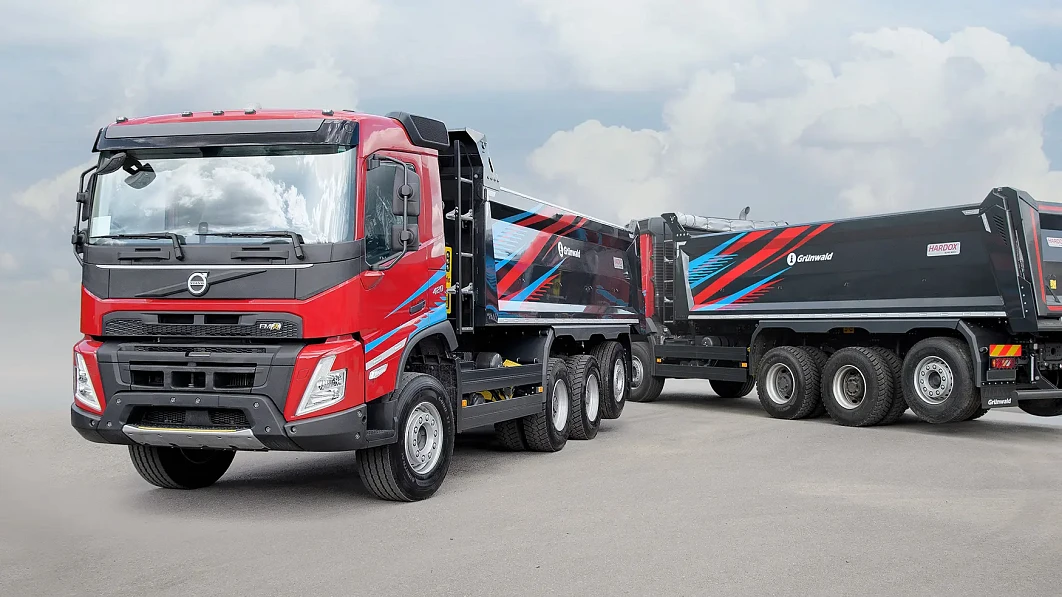 Tridem with Grunwald tipper superstructures