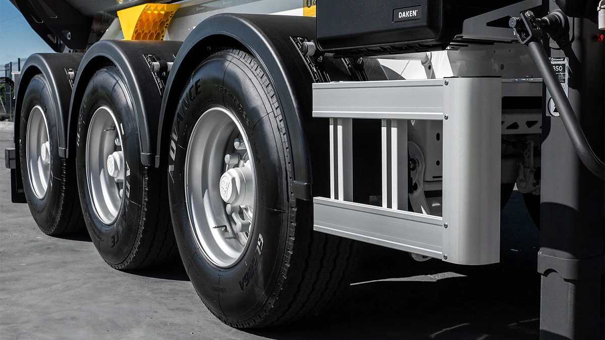 Tipper semi-trailer Gr.T33-SH
