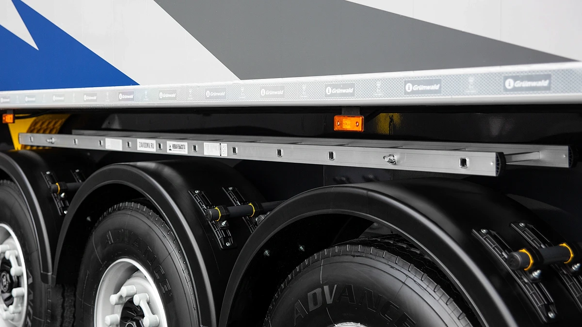 Tipper semi-trailer Gr.T52 AB4