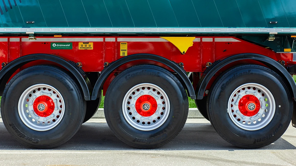 Стальной самосвальный полуприцеп Gr.T27 SH