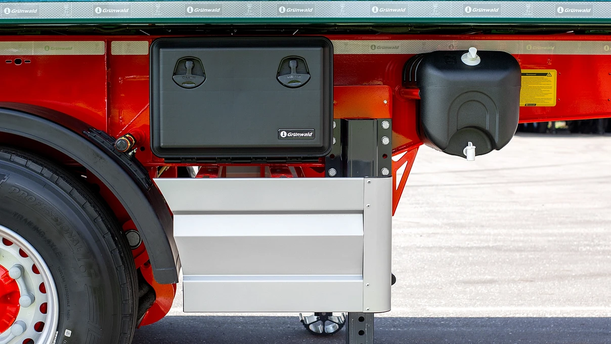 Стальной самосвальный полуприцеп Gr.T27 SH